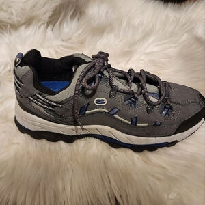 Skechers  Rugged sneakers/ walking shoes 10 NWT‎